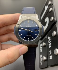 HUBLOT_102